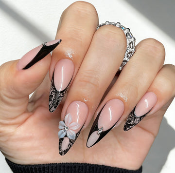 Noir Lace