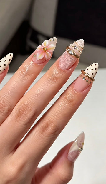 Parisian Polka Petal